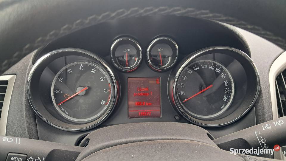 SPRZEDAM OPELA ASTRA J gniazdo AUX