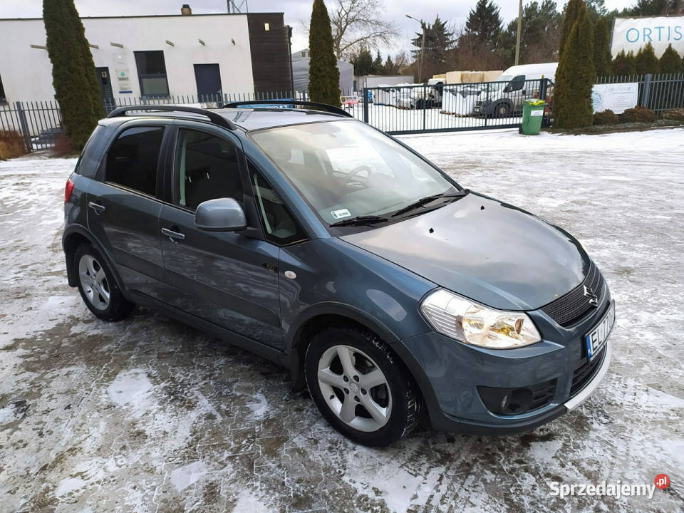 Suzuki SX4 16 VVTKrajowy Niski przebiegEdycja wielofunkcyjna kierownica Łódź