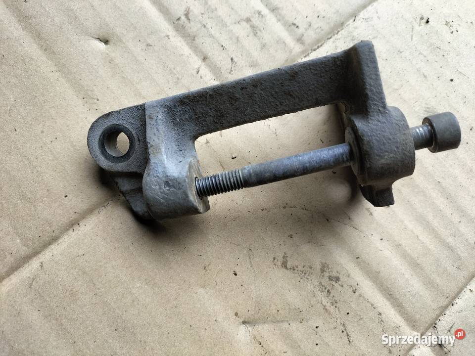 AUDI 80 B4 80B4 20 UCHWYT WSPORNIK ALTERNATORA sprzedam