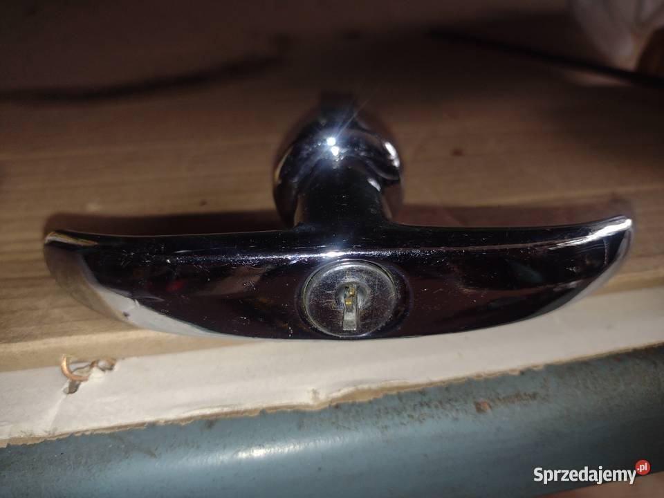Warszawa m20 lampy przedbie kompletklamki klapy śląskie Kamyk