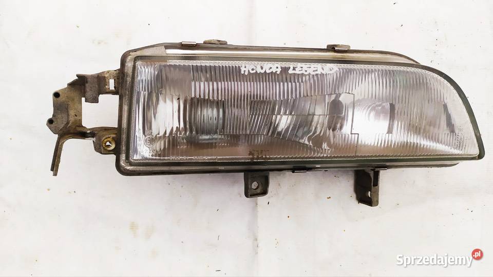 Honda LEGEND 1990 LAMPA PRAWA Oświetlenie dolnośląskie Byków