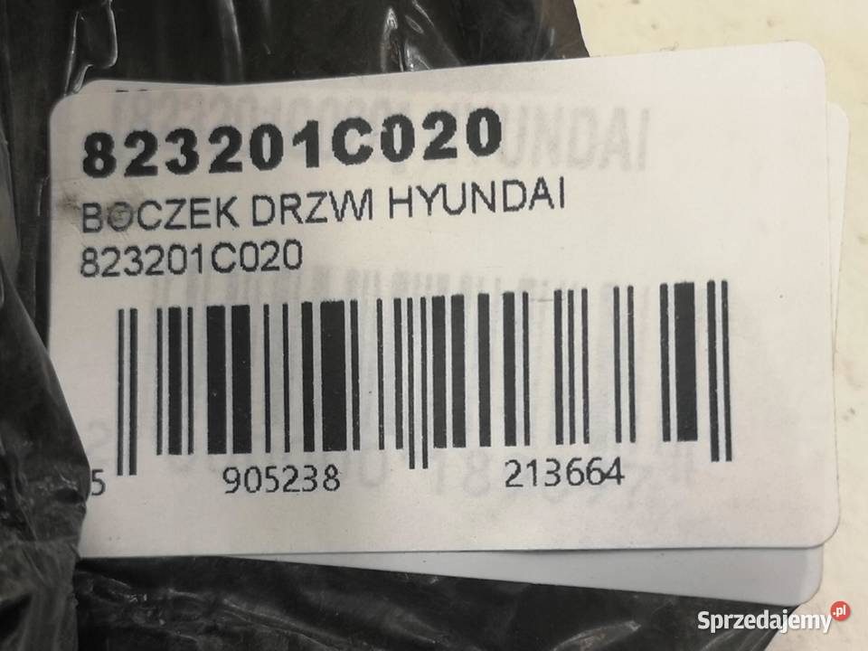 BOCZEK DRZWI PRAWY PRZÓD HYUNDAI GETZ 20022009 Tapicerki samochodowe
