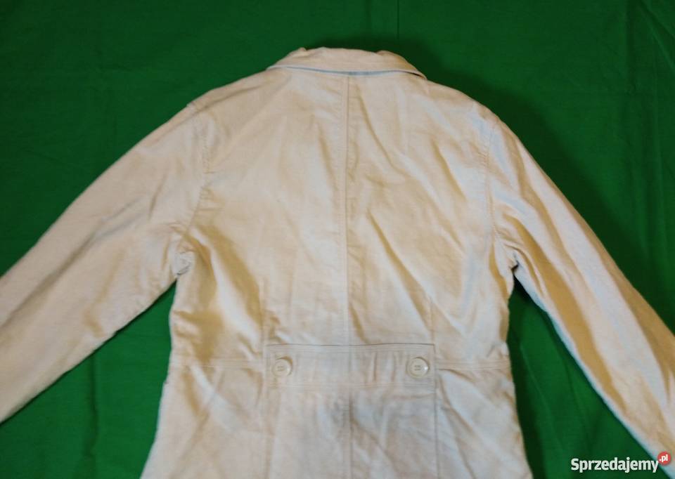 Wygodny jasny prążkowany bawełniany żakiet