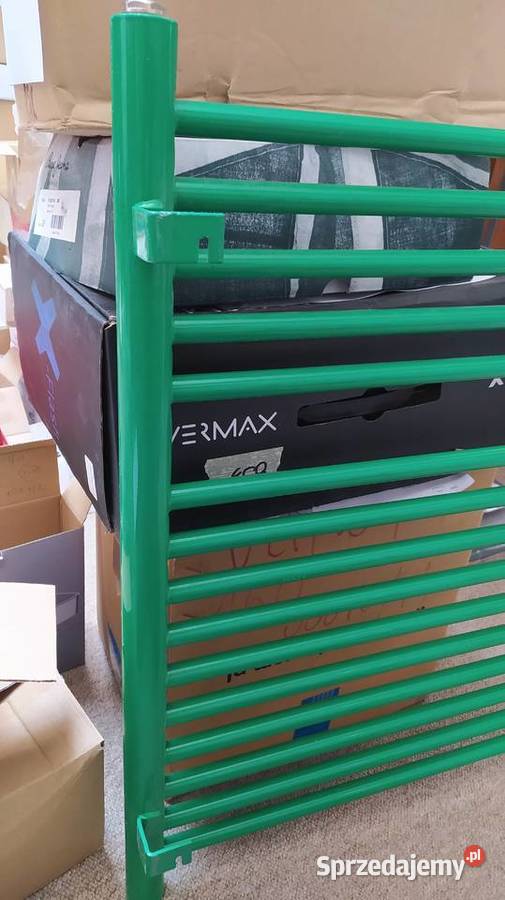 Grzejnik drabinkowy 530 x 700 mm 370W stalowy Kalisz sprzedam