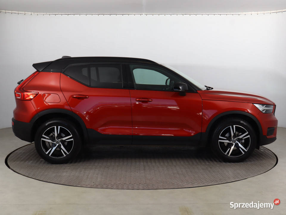 Volvo XC40 T3 radio Bielany Wrocławskie sprzedam