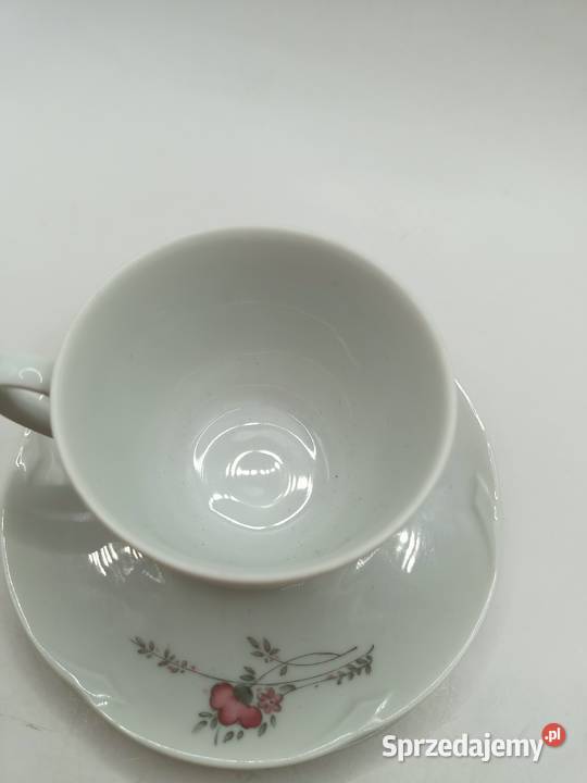 Filiżanka i dwa spodki biała porcelana Porcelana i szkło