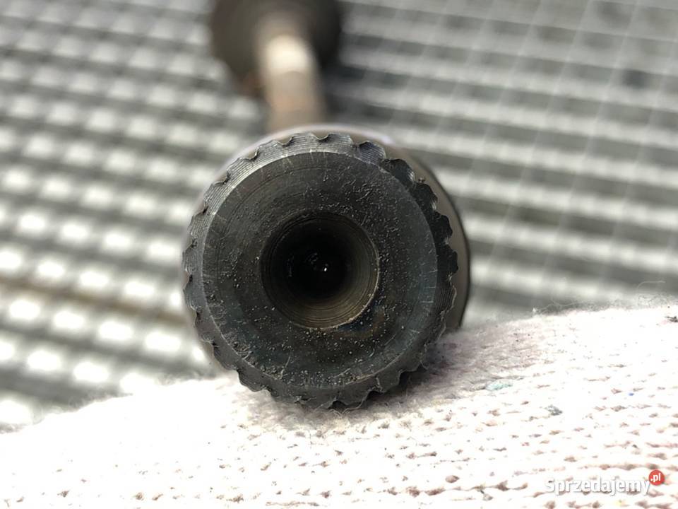 PÓŁOŚ PRAWY PRZÓD FORD FOCUS III 16 125 PRZEGUB Półosie