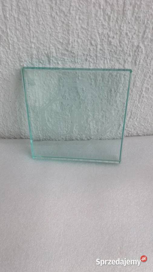 Szklany przycisk do papieru z logo Banque wielkopolskie Piła