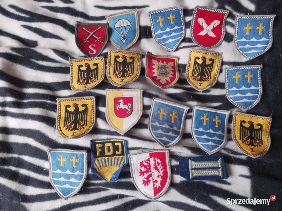 kolekcjonerskie stare odznaczenia naraminniki Legnica