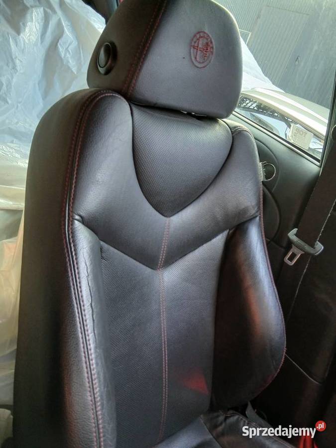 Unikatowe fotele Alfa Romeo 147 Ti czarna skóra Szczerbice