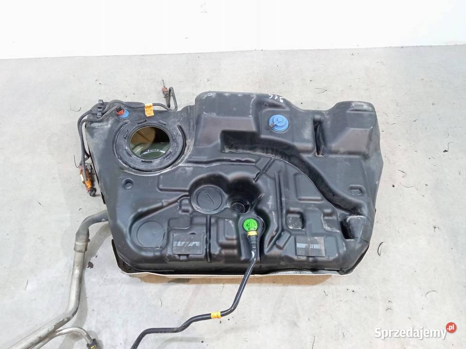 ZBIORNIK PALIWA BAK 20 TDCI 180 DG939K007 Ford
