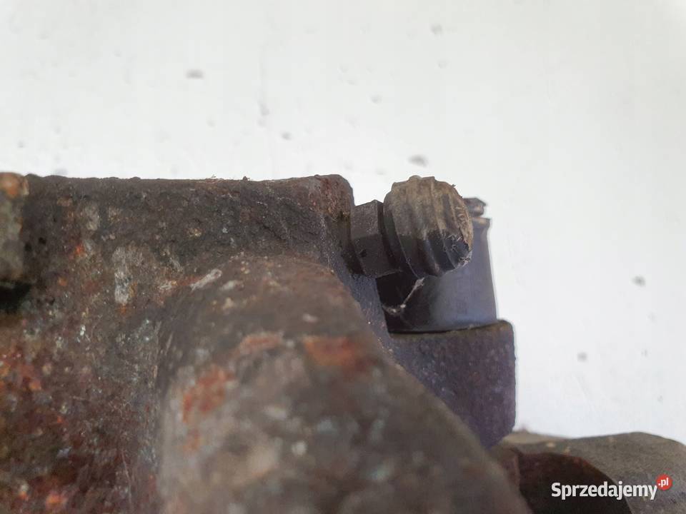 Volvo XC90 II PRZEDNI ZACISK HAMULCOWY lewy Chełm