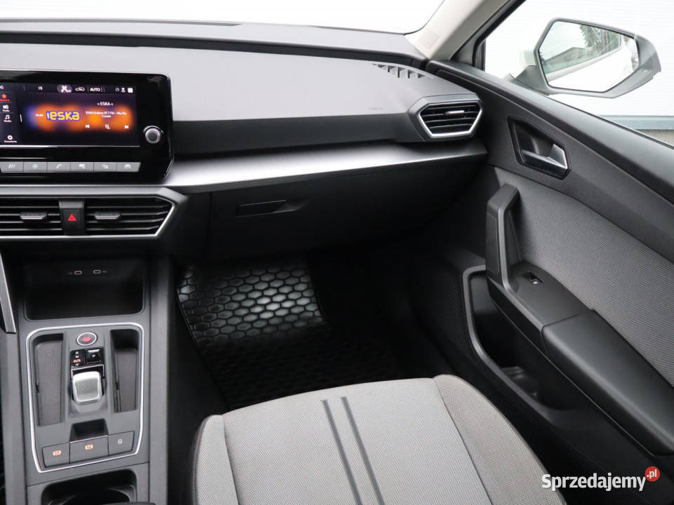 Seat Leon 10 eTSI Katowice