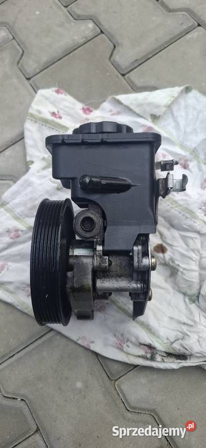 Pompa wspomagania BMW E38 730D osobowe łódzkie Łódź