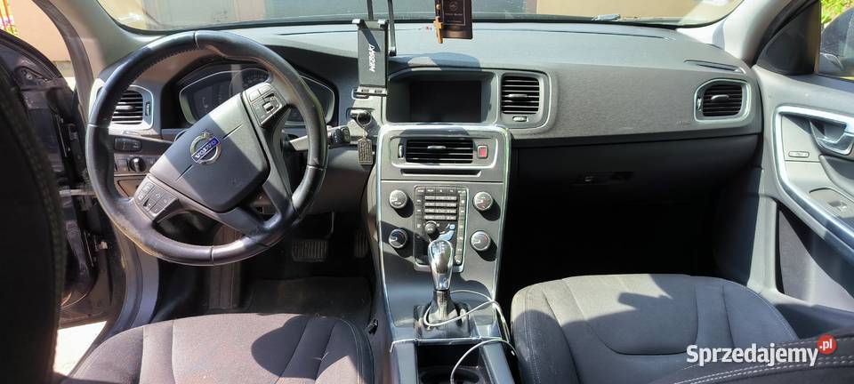 Volvo V60 I 20 2015 Diesel 150 stan mechaniczny 316000km Dębe Wielkie