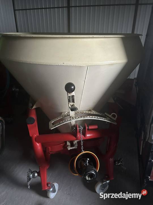 Rozsiewacz nawozów RAUCH Komet ZS 450 nieuszkodzony Opatów sprzedam