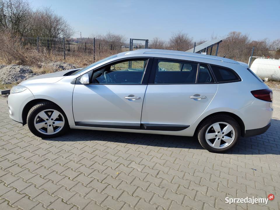 Sprzedam Renault Megane super stan Rok produkcji 2010 Żychlin