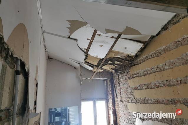 Syndyk sprzeda kamienicę w Zakliczynie Rynek 5 1 piętro Zakliczyn sprzedam