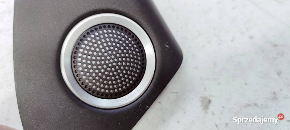 MASKOWNICA GŁOŚNIKA PRAWA BO AUDI Q5 8R0035424A Przystajń