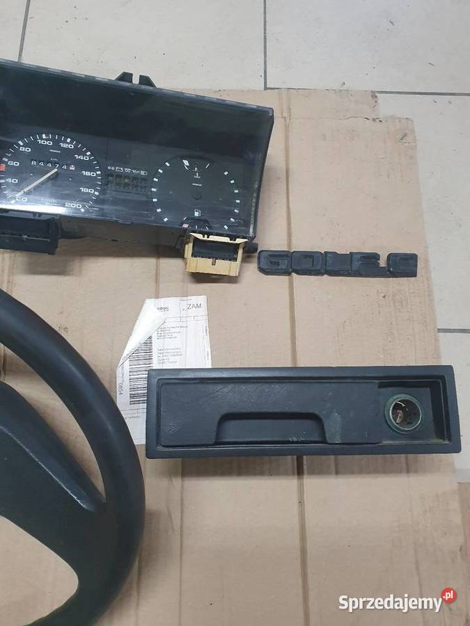 Części volkswagen golf 2 wersja c licznik Liczniki i zegary lubelskie Żulice sprzedam