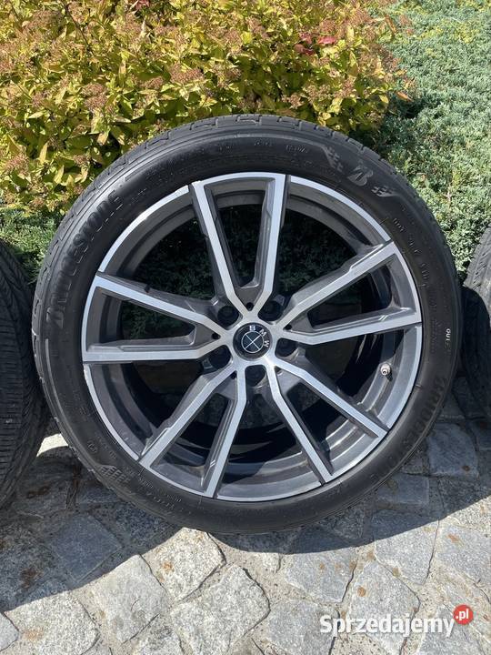 Felgi BMW Seria G 18 75J ET25 5x112 opony