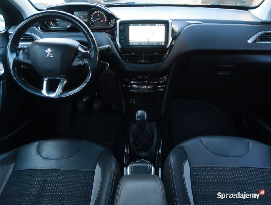 Peugeot 2008 12 PureTech Katowice