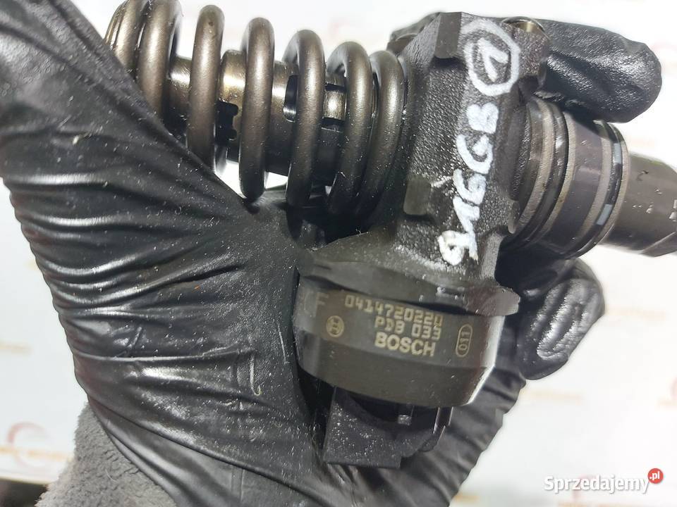 VW Touareg 50 TDI V10 AYH 313 195 wtryskiwacz