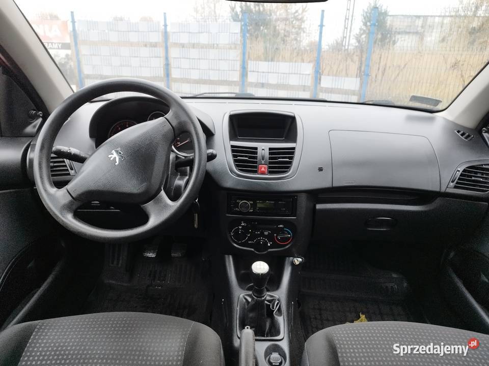 Ekonomiczny Peugot 206 plus 2011 salon Polska Jarocin