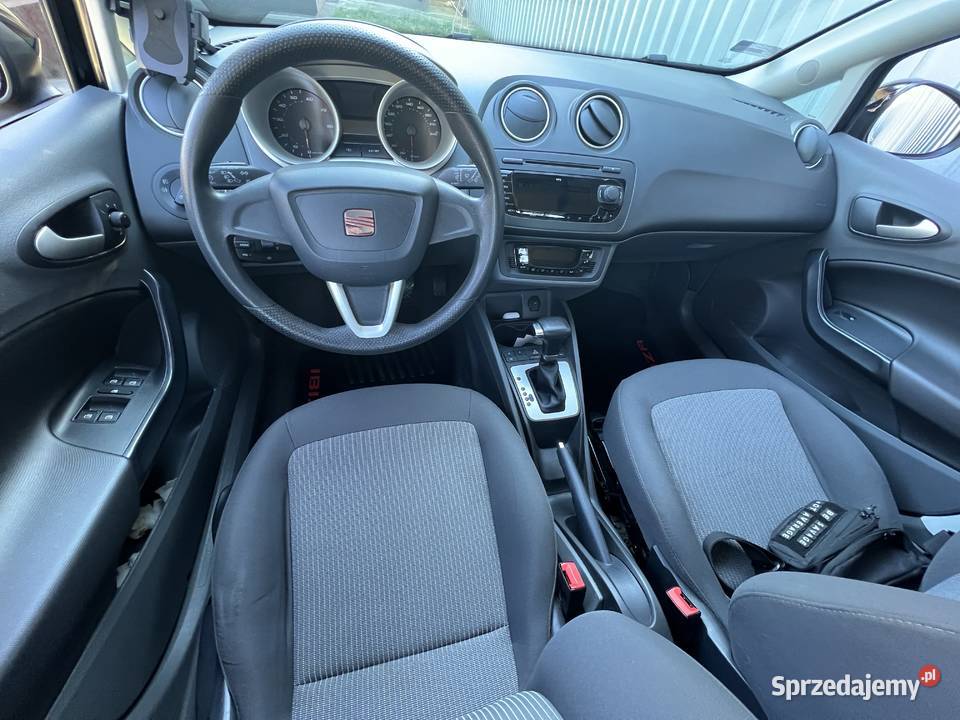 Sprzedam Seat Ibiza st salon automat Warszawa