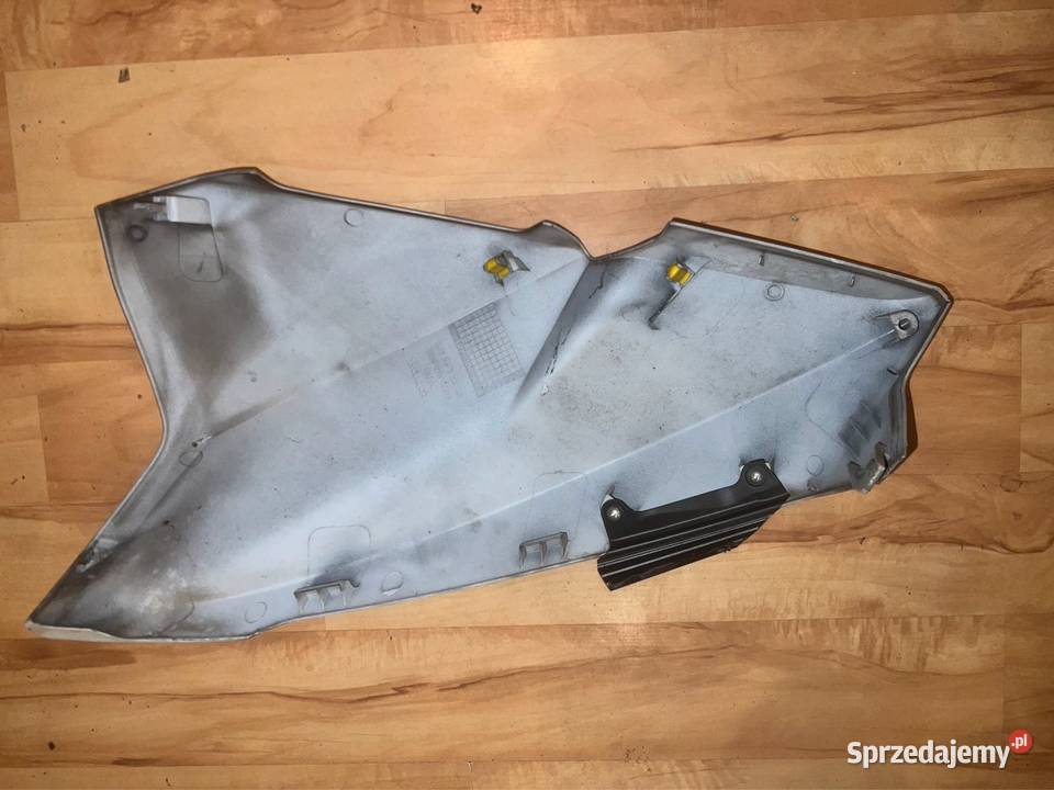 owiewka obudowa boczek prawy Honda NSS 125 FORZA Ostrów Wielkopolski