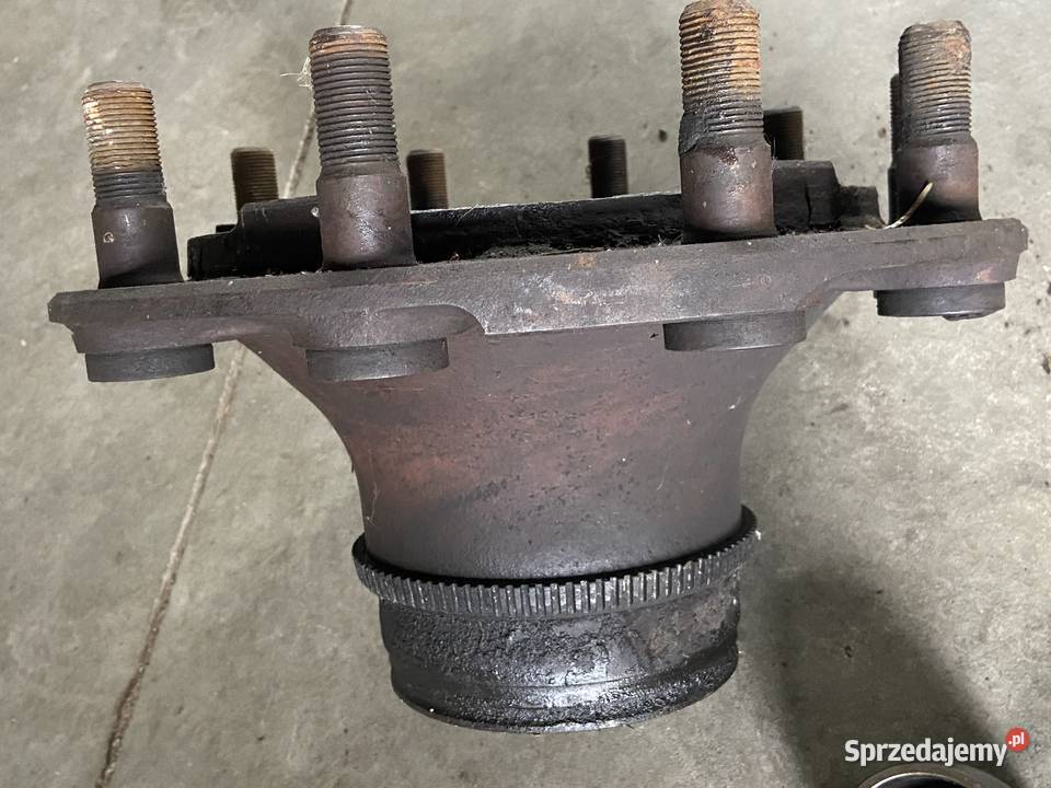 Piasta przednia Volvo 1026311 FL6 FL7 FL10 F10 Maszewo