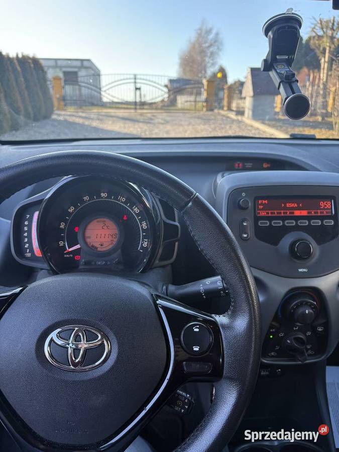 Toyota Aygo 10 VVTi Black Edition LPG Jędrzejów