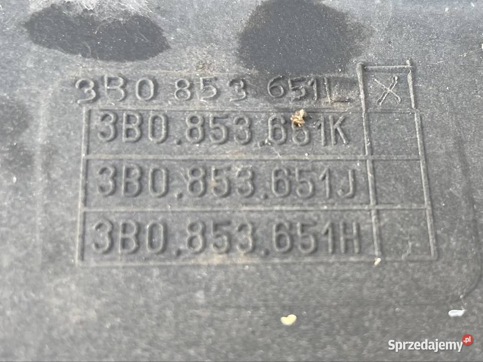 3B0853651 Grill atrapa chłodnicy emblemat osobowe