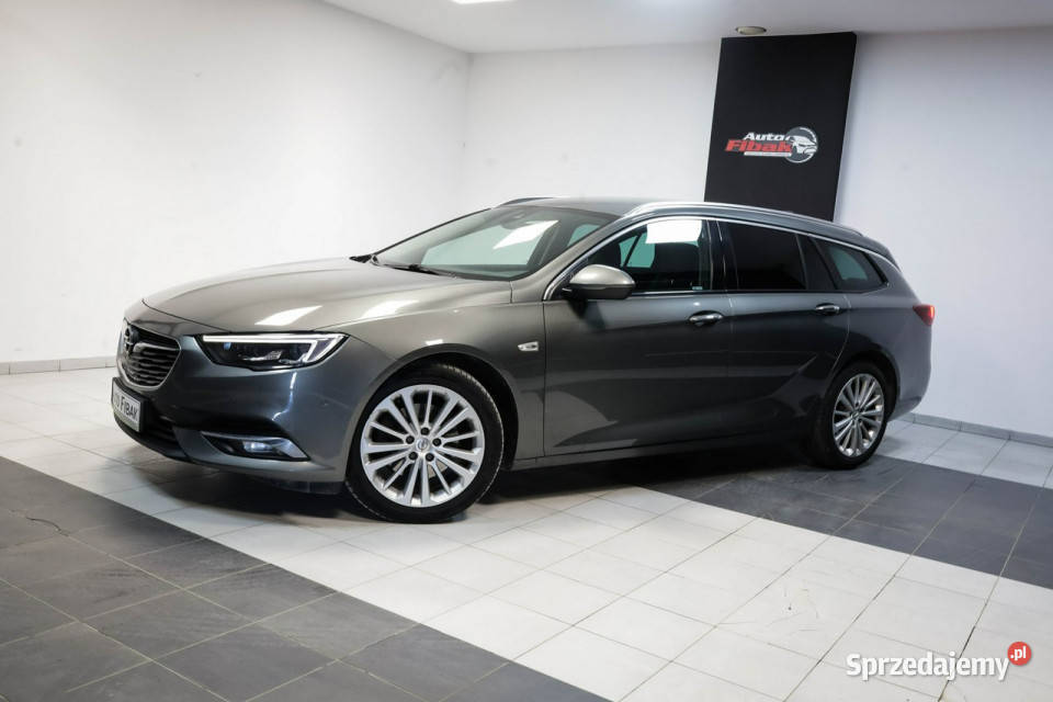 Opel Insignia Sports TourerSalon łódzkie Konstantynów Łódzki sprzedam