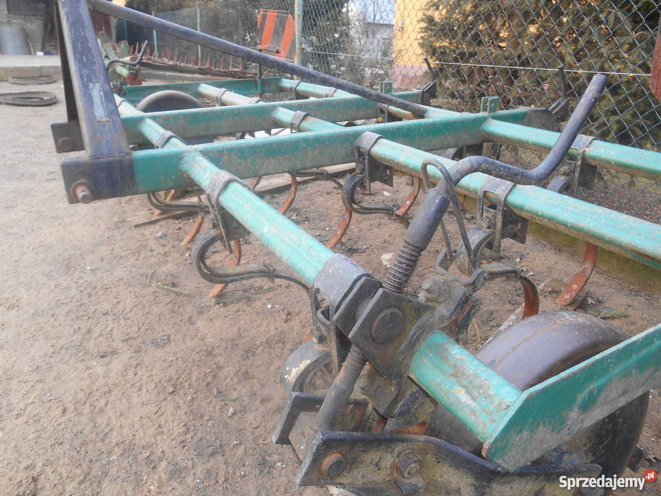 Kultywator Unia Grudziądz 28m 18 zębów nieuszkodzony Agregaty Ubieszyn sprzedam