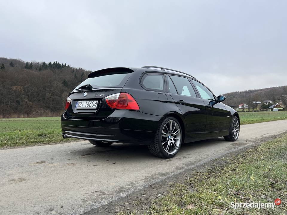 BMW e91 stan LPG Rok produkcji 2006 Smolnik