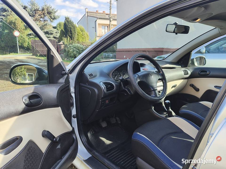 Peugeot 206 11 2004 polski salon 161500 4/5 Bobrek sprzedam