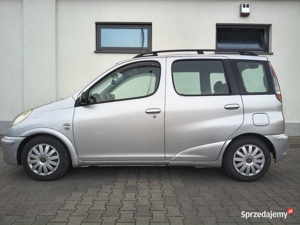 Toyota Yaris Verso diesel manualna Trzcianka sprzedam