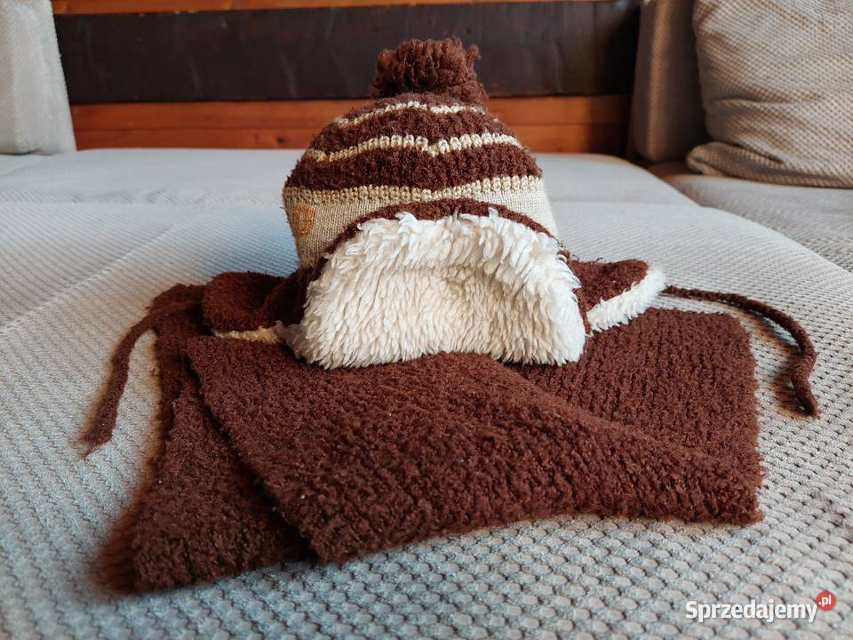 ciepły zimowy komplet czapka i szalik małopolskie Kraków