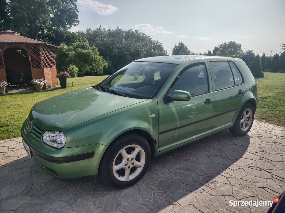 Sprzedam VW golf 4 benzyna