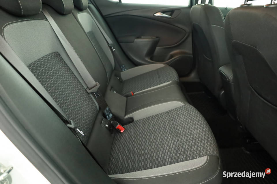 Opel Astra 12 Turbo światła LED Piaseczno