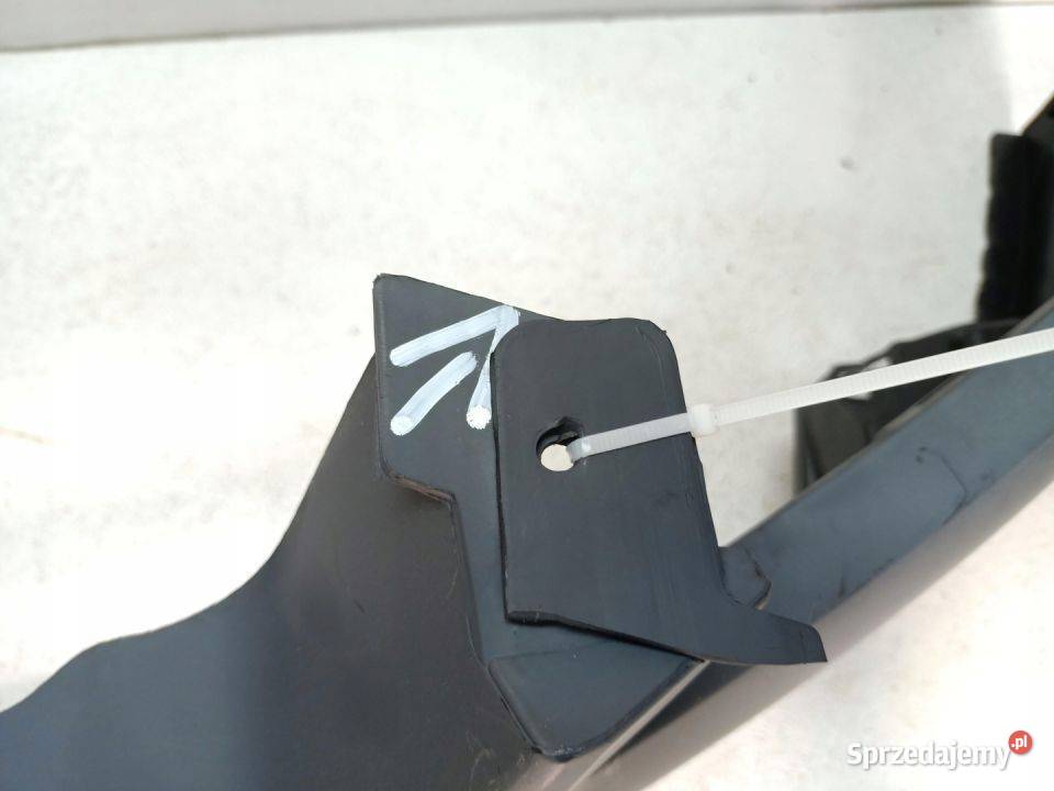 ZDERZAK PRZEDNI PRZÓD FORD FOCUS MK2 II 20042008 osobowe Skarżysko-Kamienna