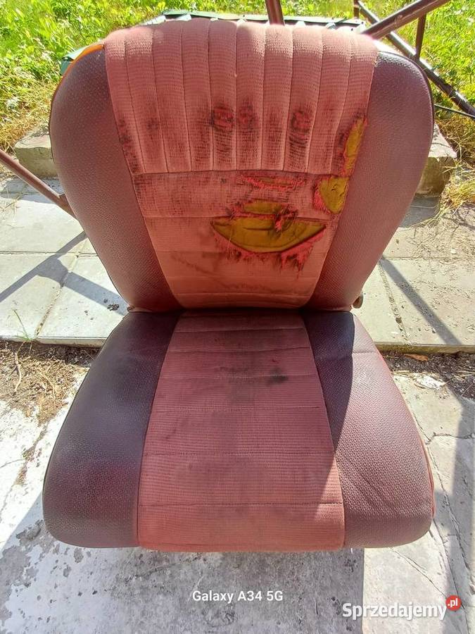 Komplet siedzeń z Syreny 105 LUX osobowe Warszawa