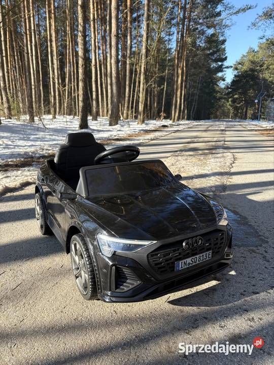 Samochód na akumulator Audi SQ8 12V pilot EVA Myślibórz