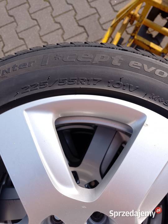 Koła zima audi 17 felgi aluminiowe zimowe opony mazowieckie Gościeńczyce