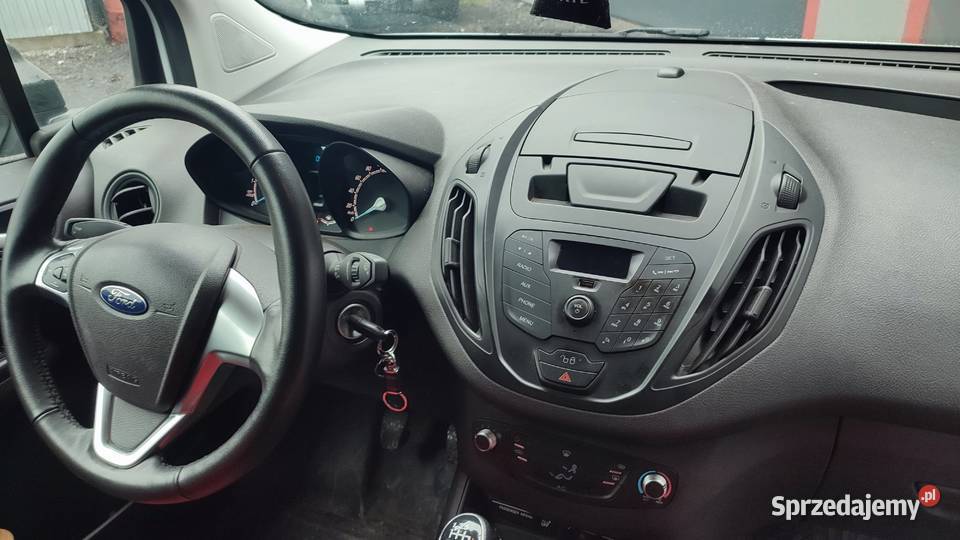 Ford transit courier 2022r 15D 42 nowyFaktura