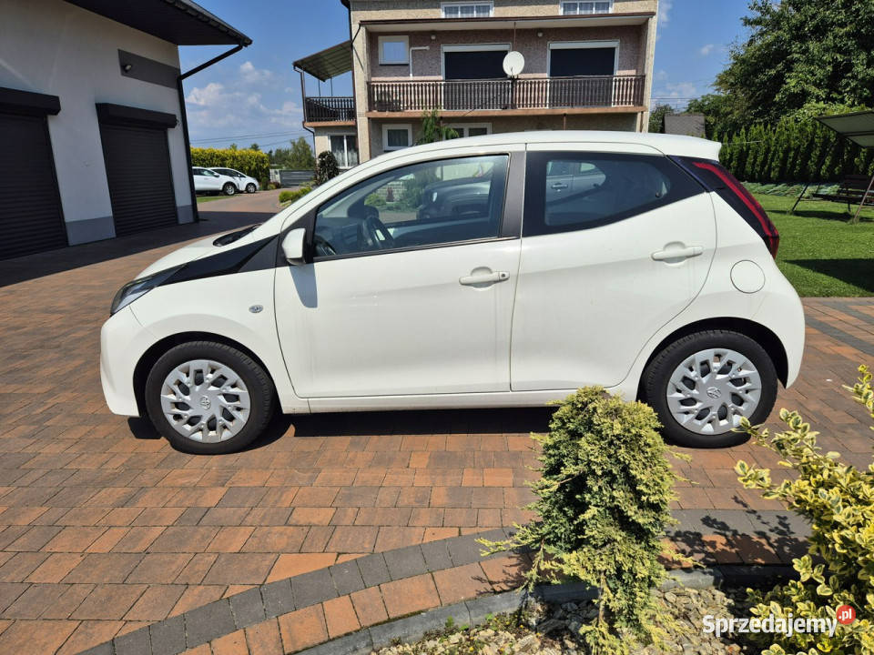 Toyota Aygo Bezwypadkowa z VAT 23 II 2014 114535km Rzeszów sprzedam