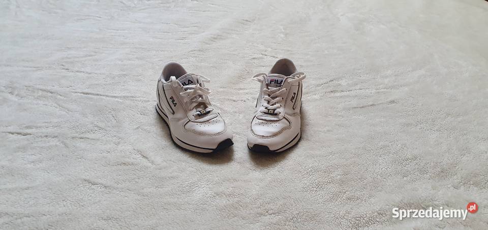 Białe skórzane buty Fila Classic rozmiar 32 Bibice