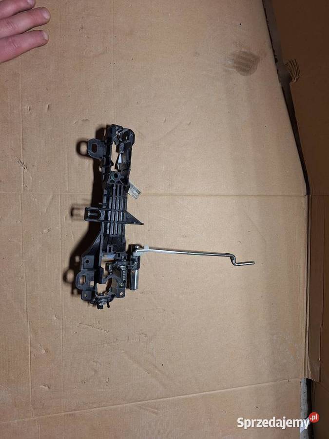 Klamka prawych przednich drzwi TOYOTA YARIS III małopolskie Brzesko