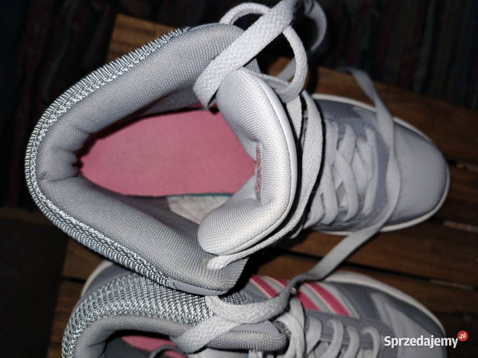 Buty damskie adidas orginalne rozmiar 40 Kobyłka